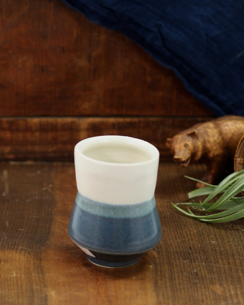 Split Yunomi in Blue/White